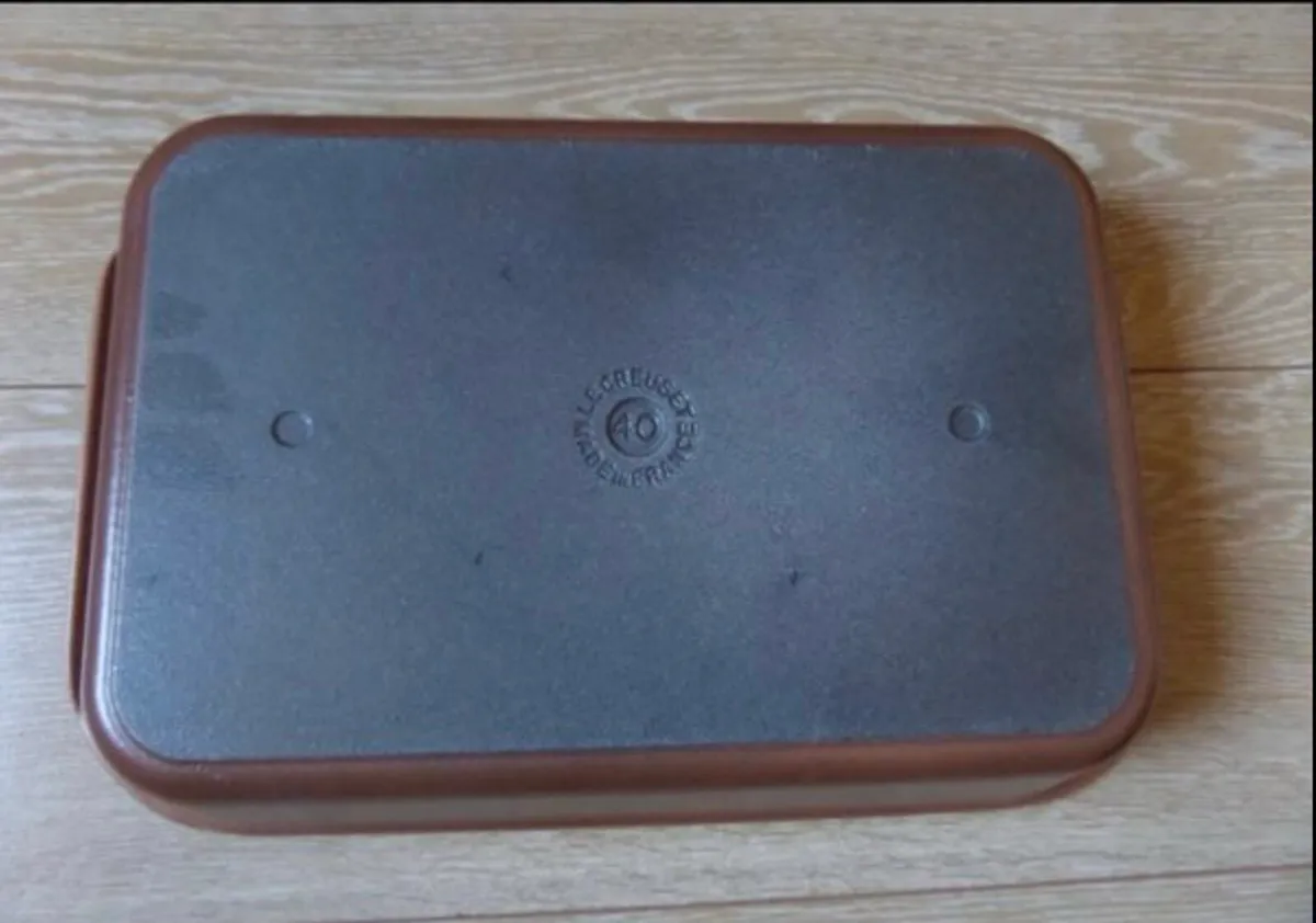 Le Creuset enamelled cast iron roasting dish - Image 2
