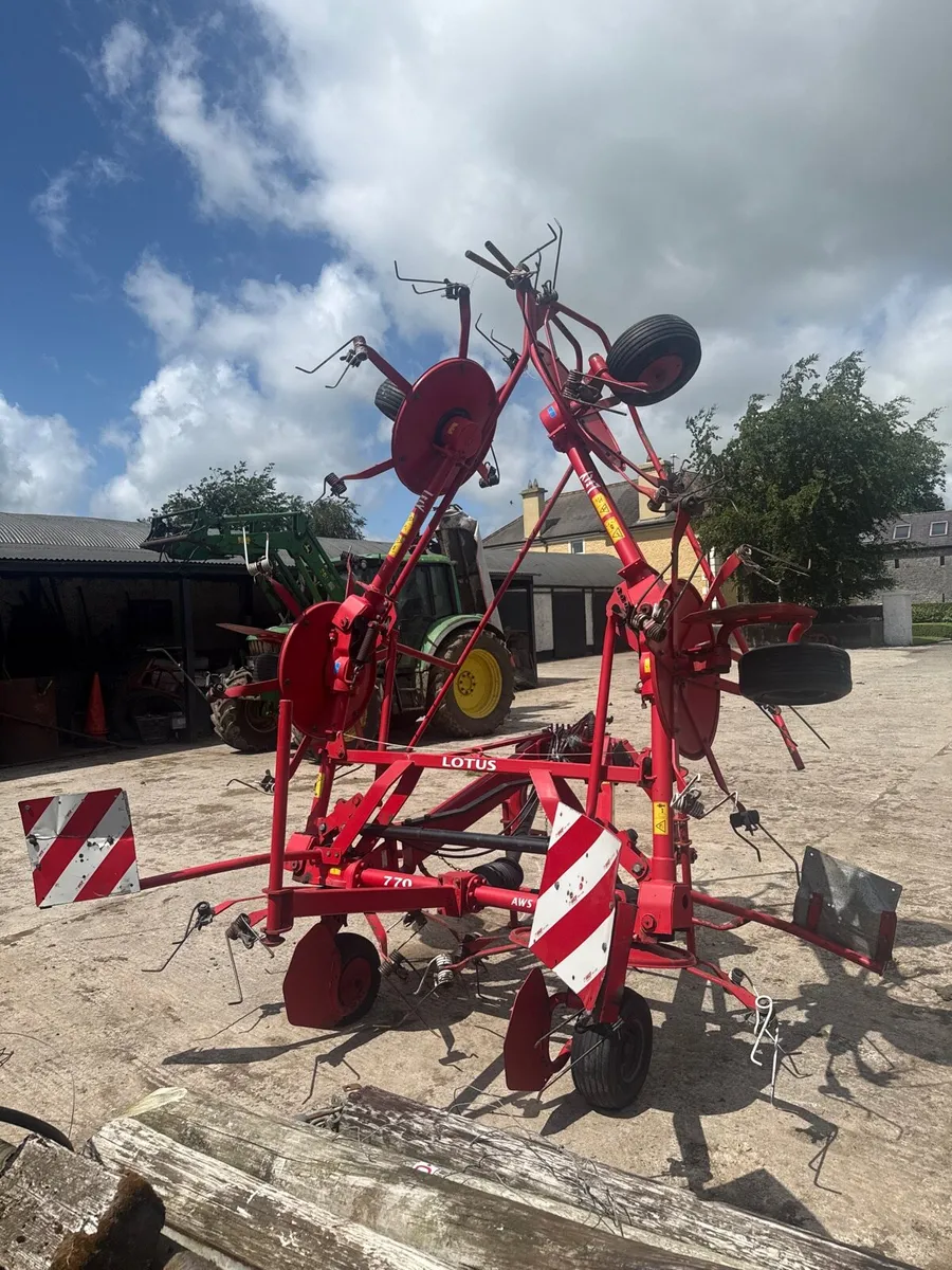 Lely 770 Tedder - Image 3