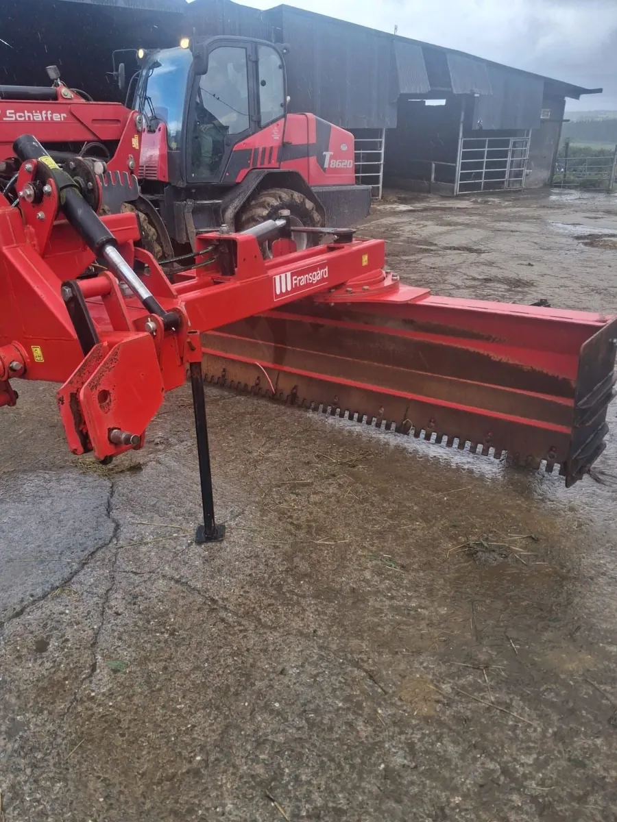 Road Grader - Image 4