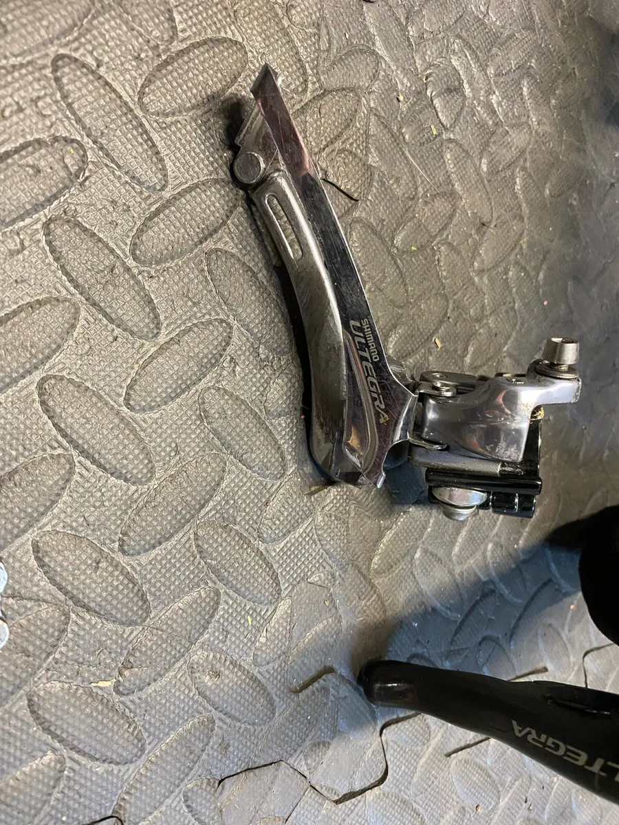 Mixed 105/Ultegra shamino rim brake groupset - Image 4