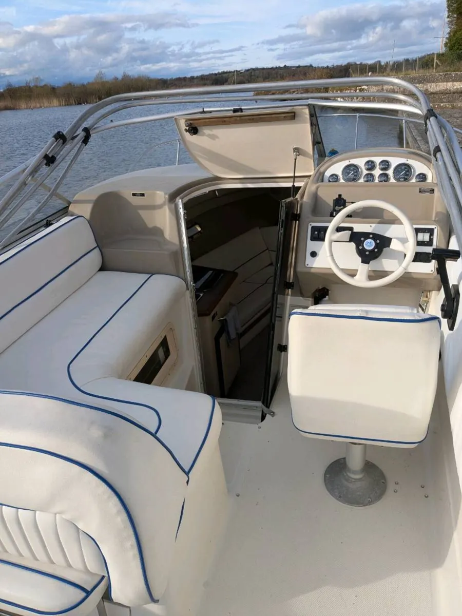 Bayliner Ciera 2355 - Image 4