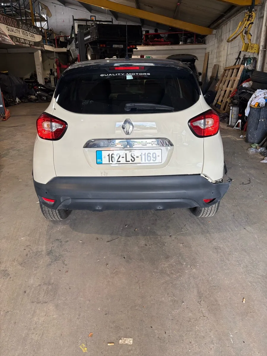 2016 Renault captur automatic 97k kilometres - Image 4
