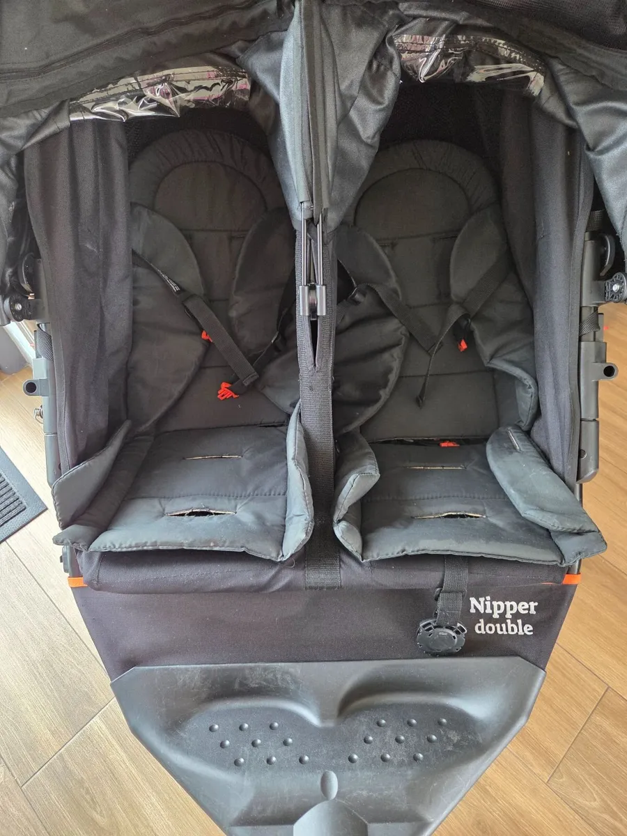 Out n about double nipper v5 - Image 4