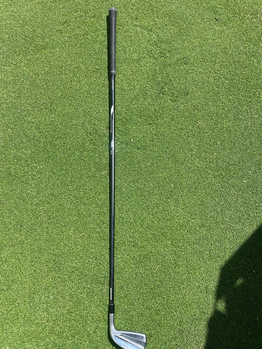 Golf club - Image 1