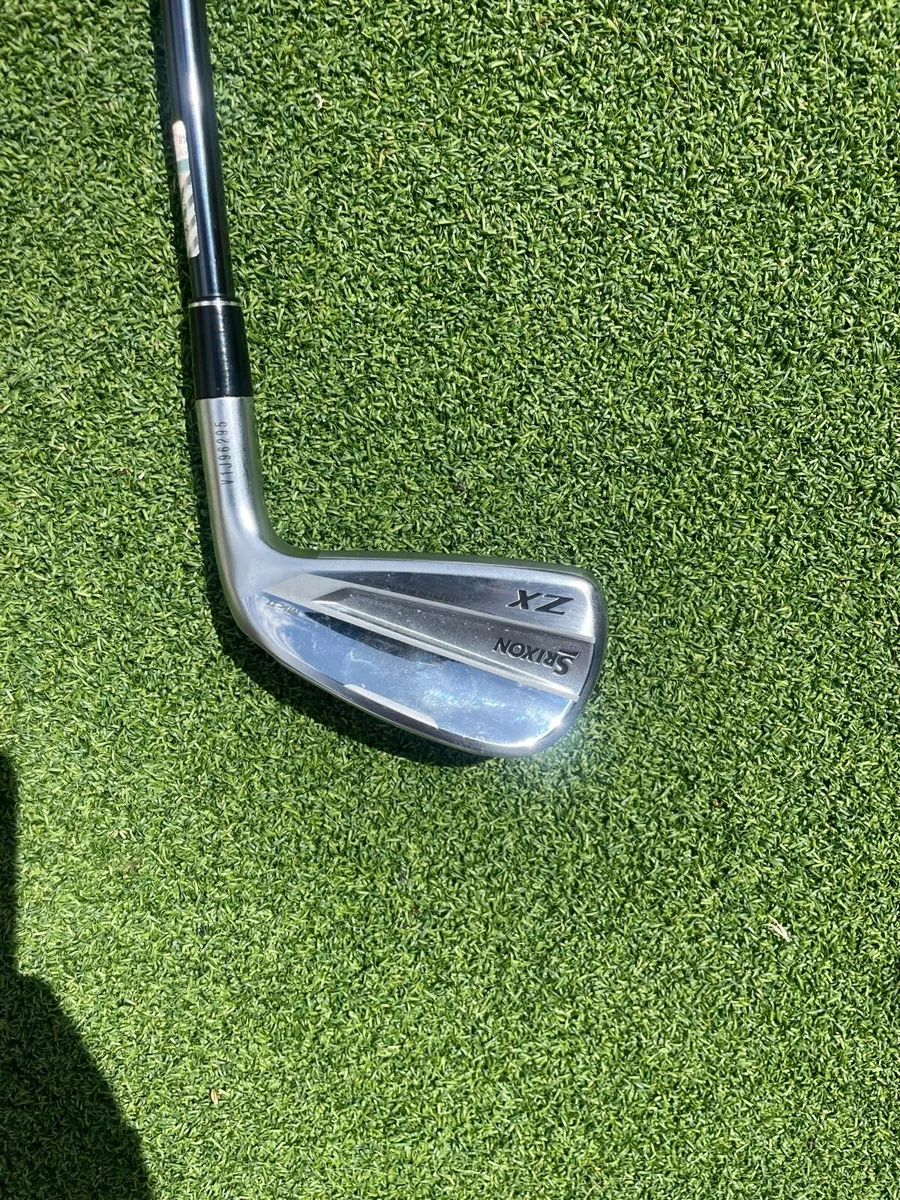 Golf club - Image 3