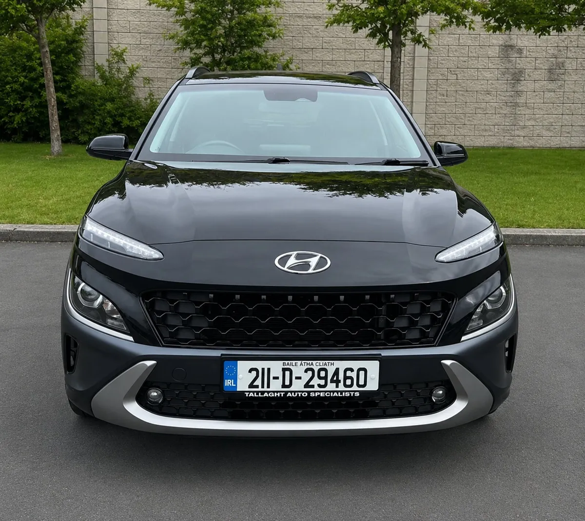 2021 Hyundai Kona Executive Commercial - Image 2