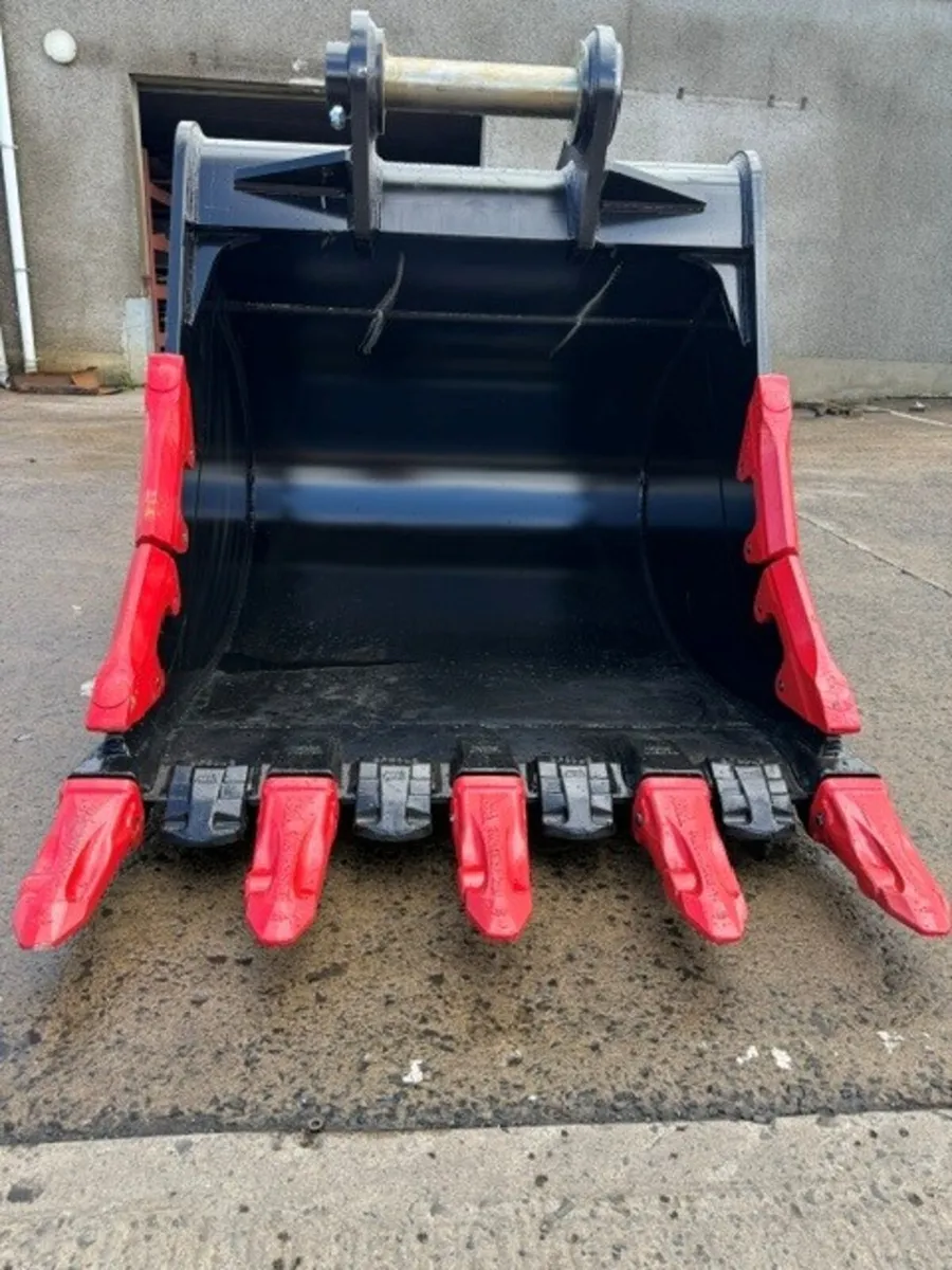 1500mm extreme duty rock bucket to suit 35 ton - Image 2