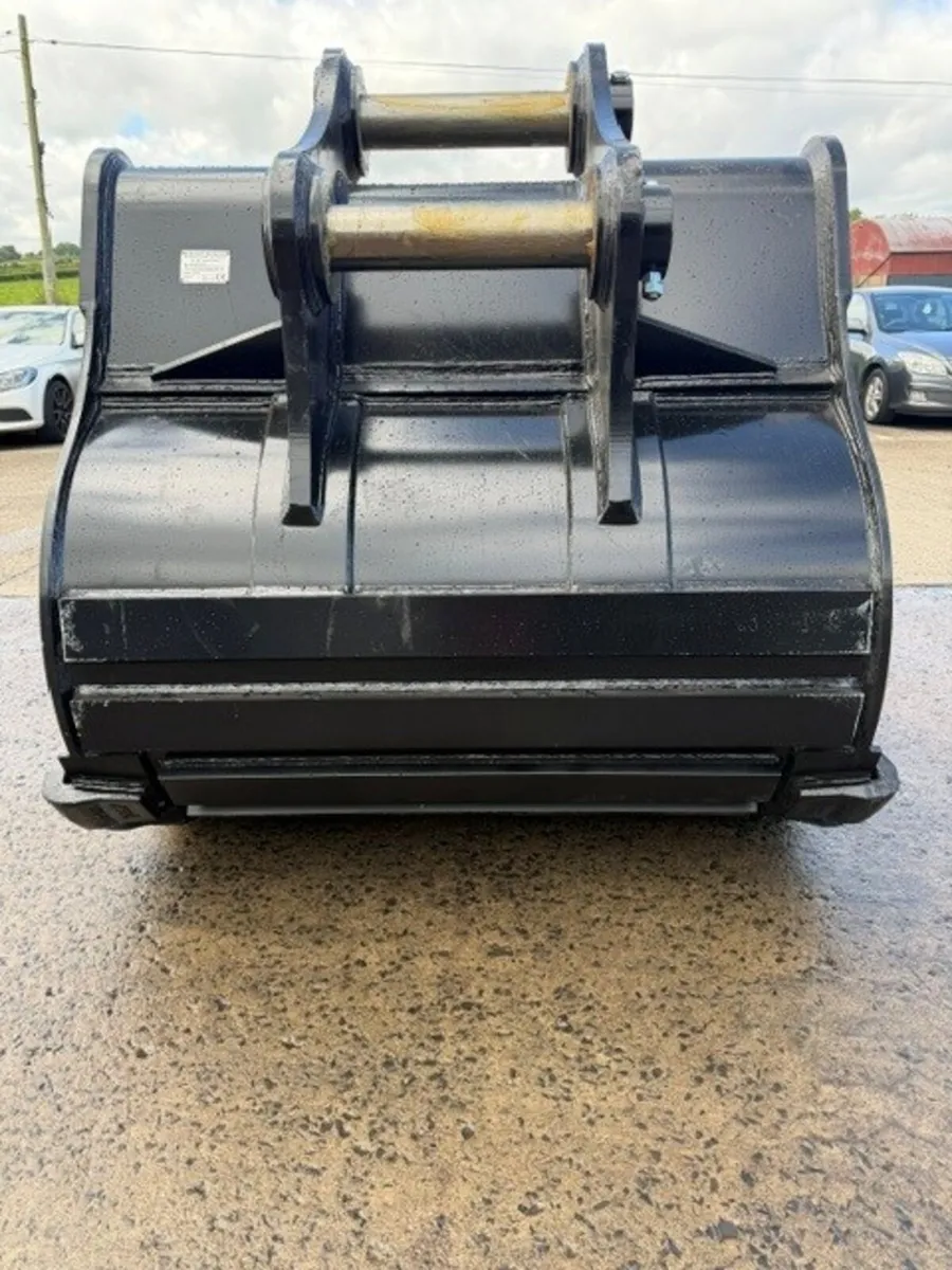 1500mm extreme duty rock bucket to suit 35 ton - Image 3