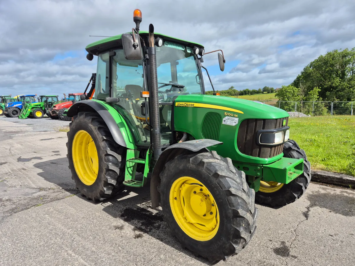 John Deere 5100M 2012 - Image 1