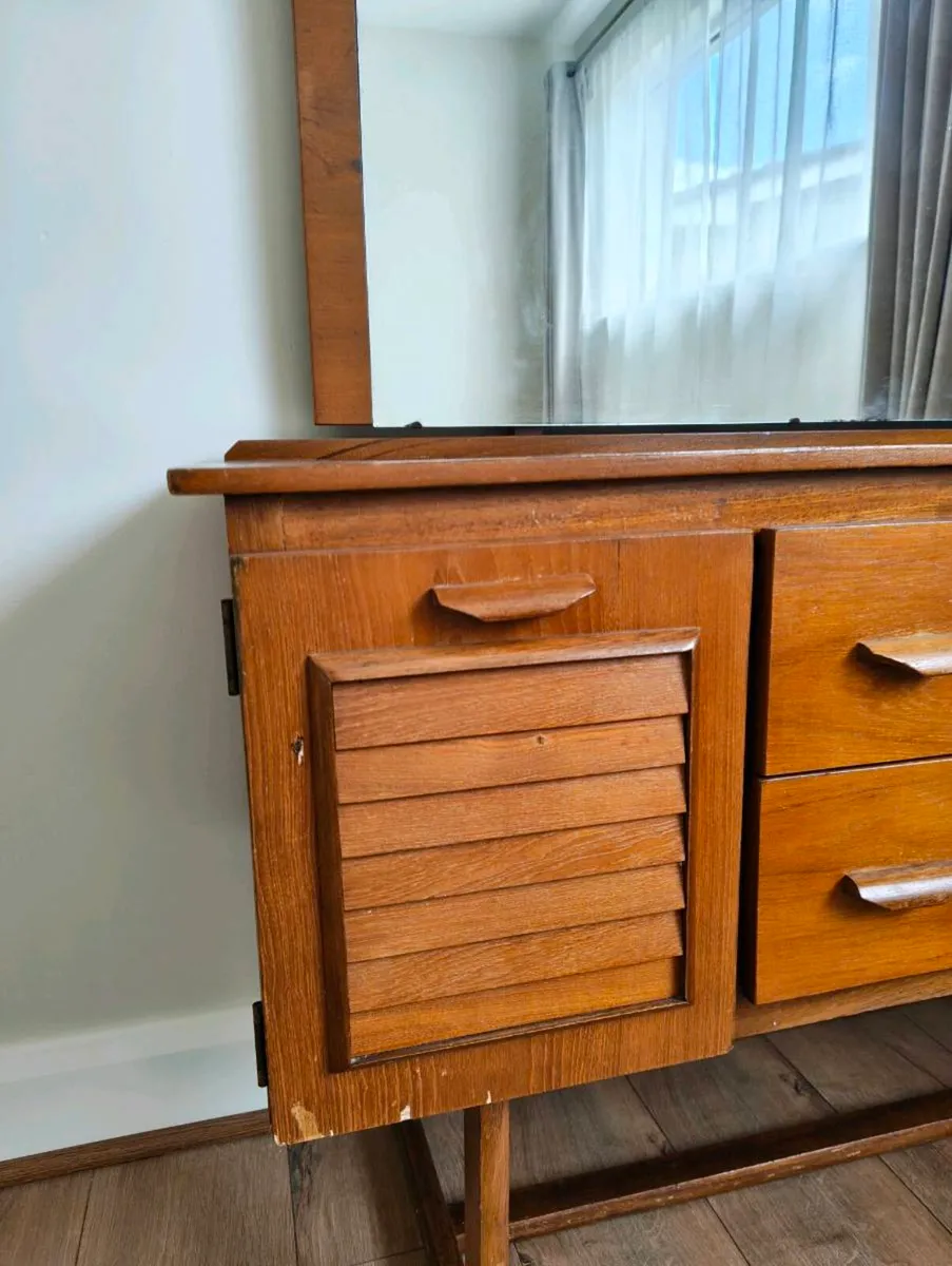 Dressing Table - Image 3