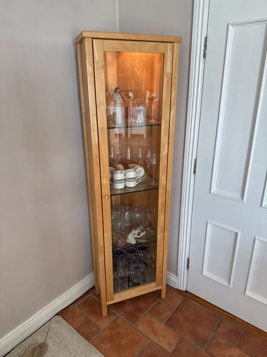 Side unit and corner glass cabinet - like new - Image 2