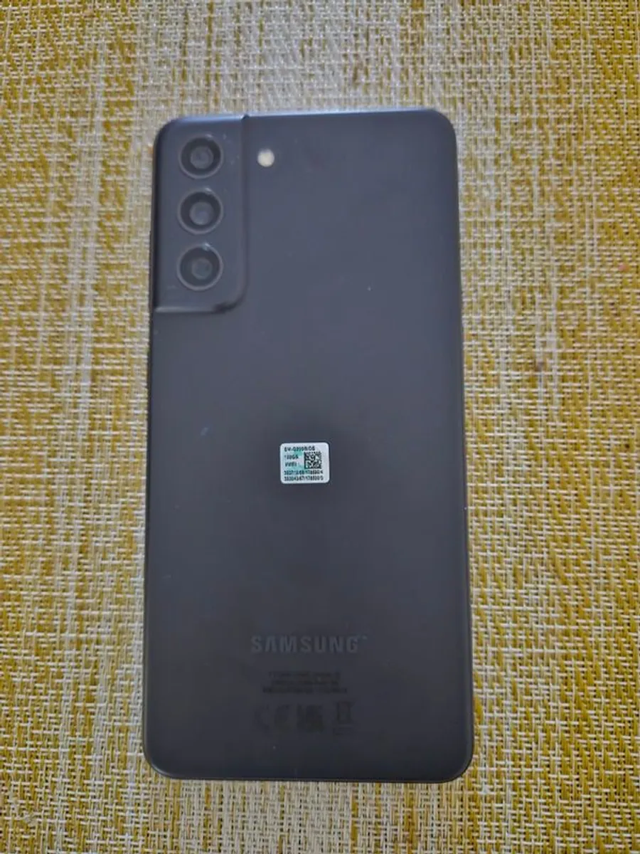 Samsung Galaxy S21 FE 5G - Image 4