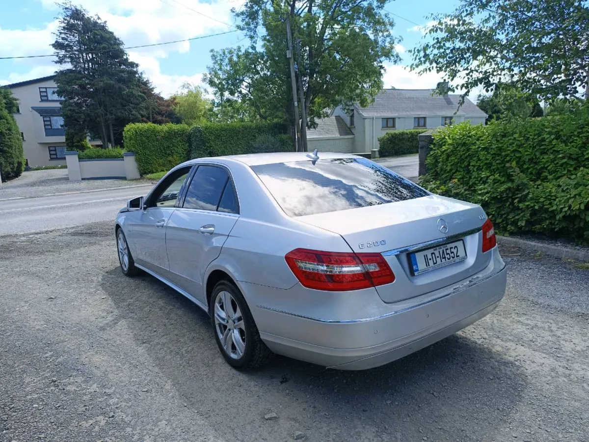 Mercedes e automatic - Image 2