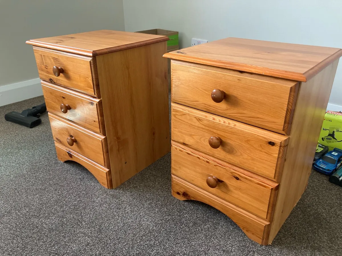 2 bedside lockers - Image 3