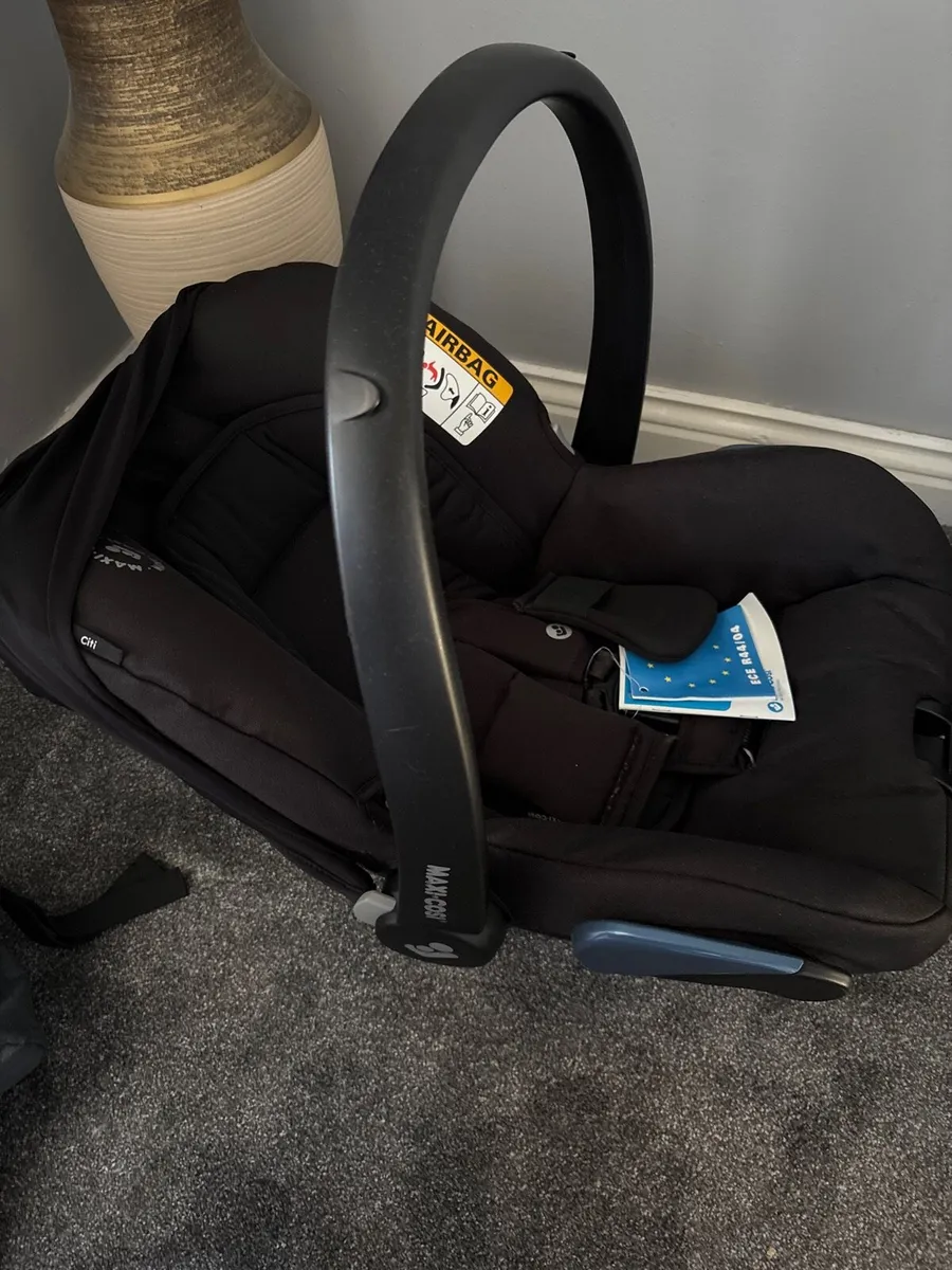 Car seat - Image 3