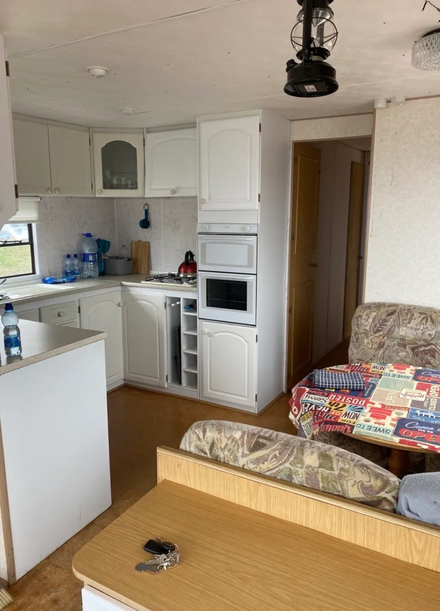 Mobile Home - Image 2