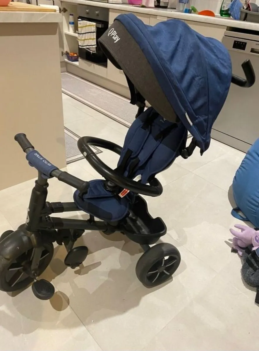Child tricycle - Image 2