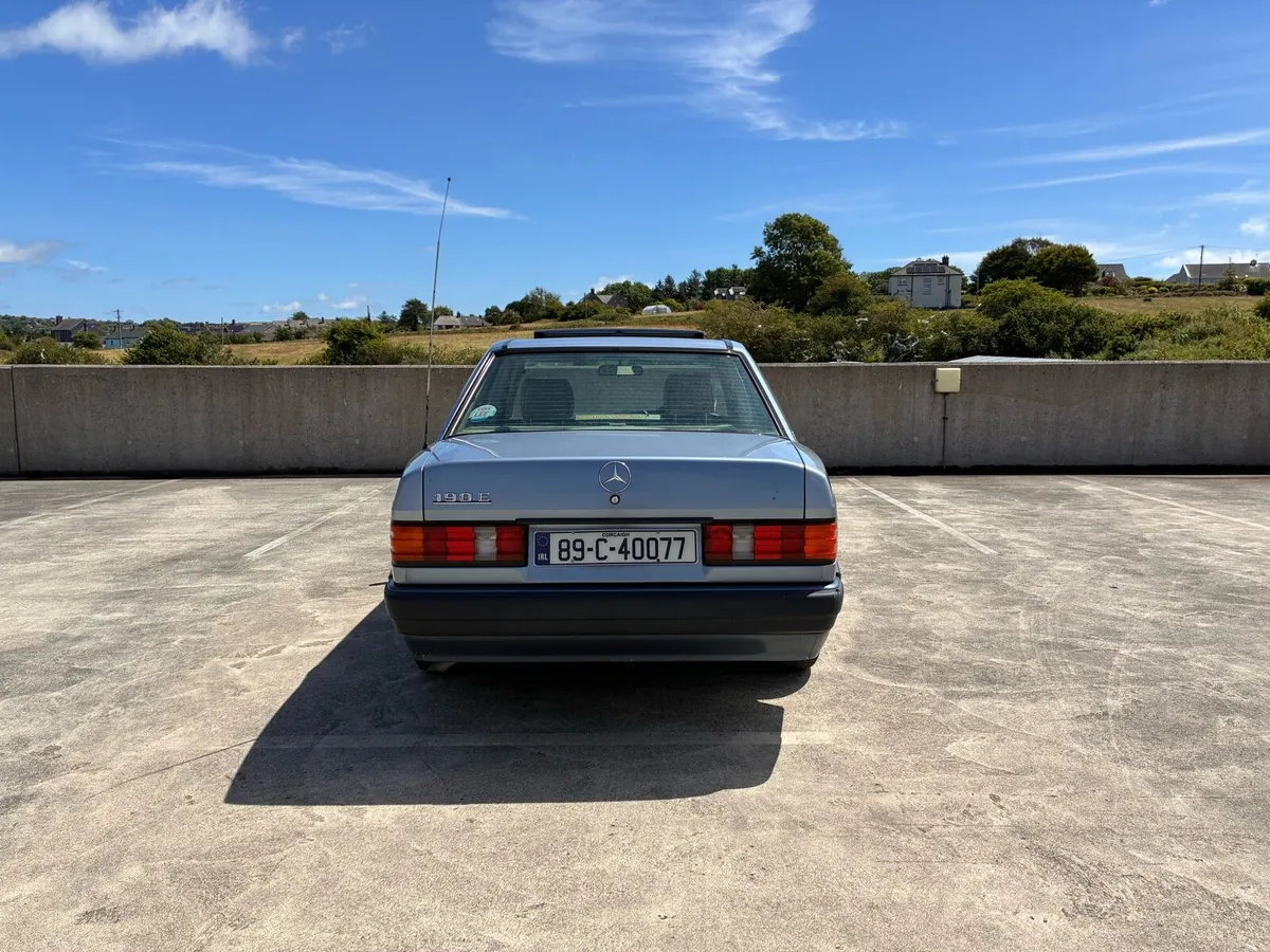 1989 Mercedes-Benz 190e W201 - Image 4