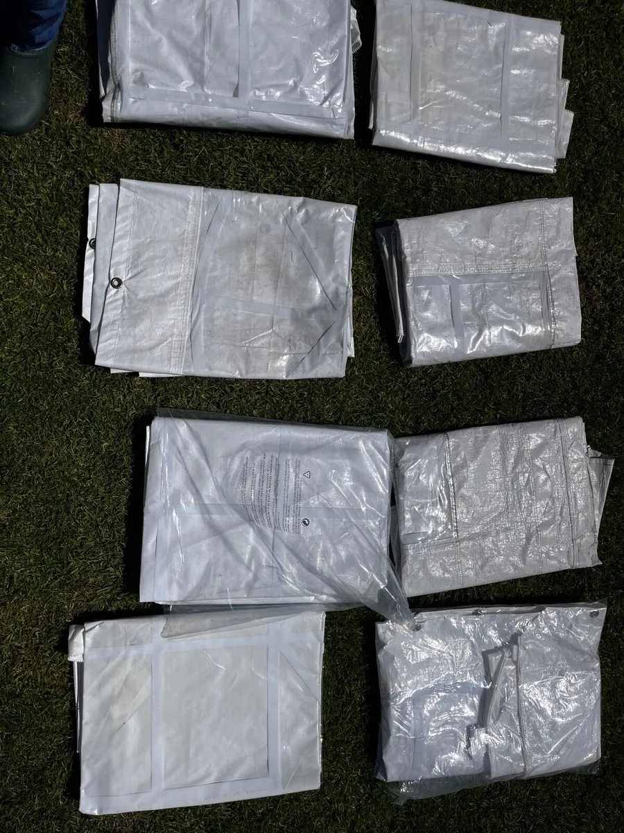 4m x 4m Gala Tent Marquee Elite (PVC) - Image 4