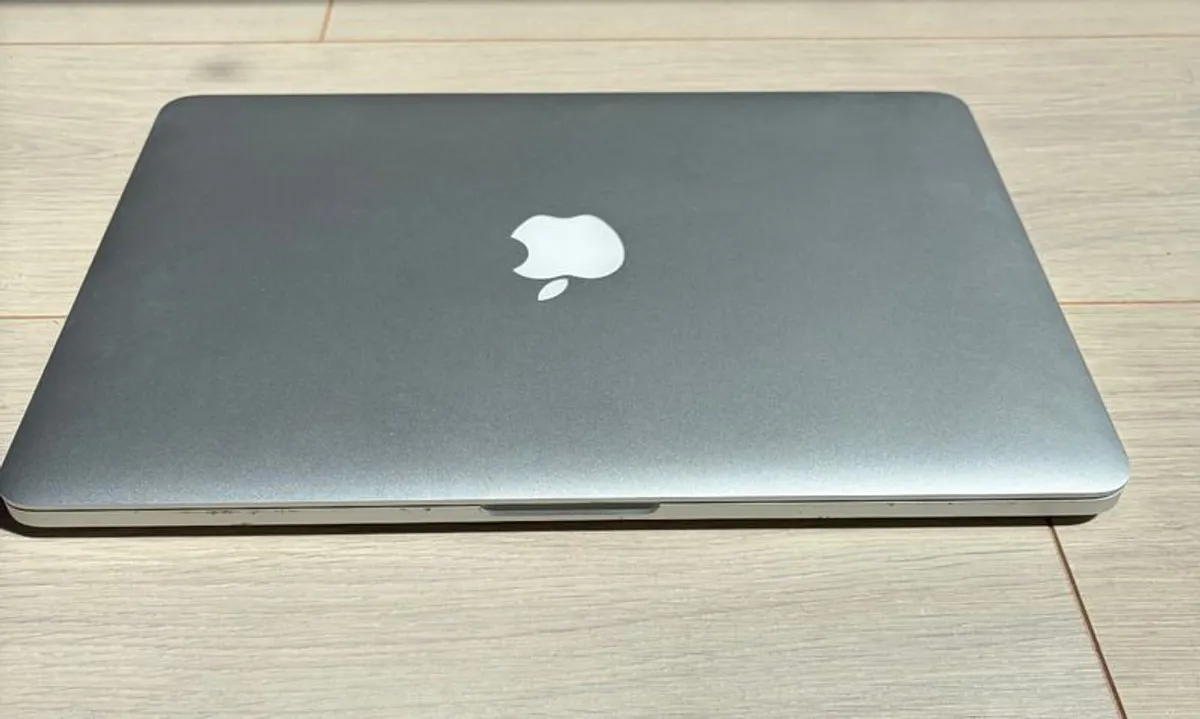 MacBook Pro (Retina, 13-inch, Early 2015) - Image 1