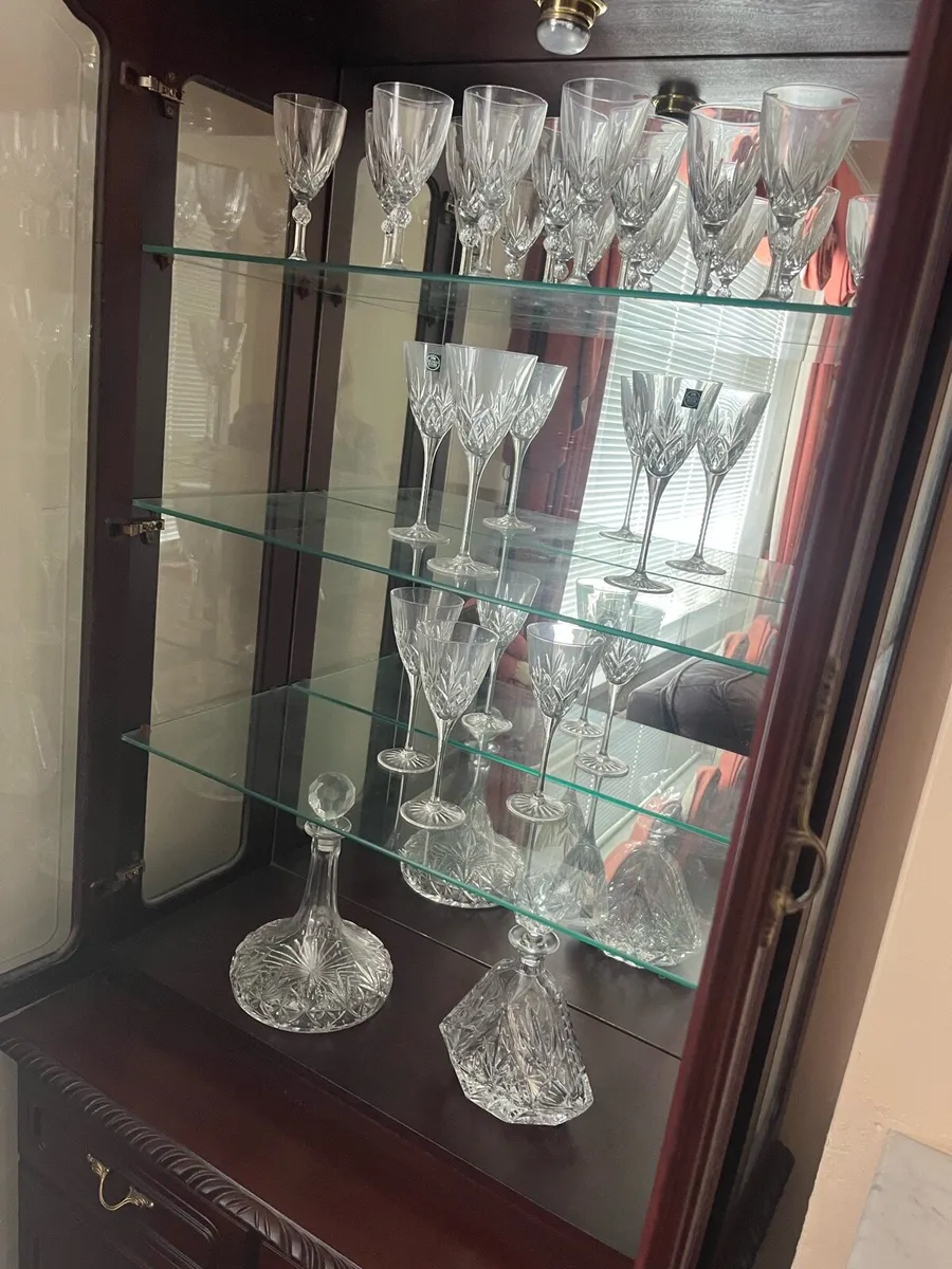 Rossmore Display Cabinet - Image 4