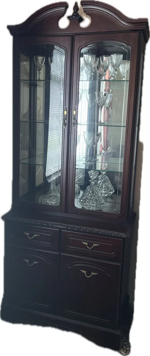 Rossmore Display Cabinet - Image 2