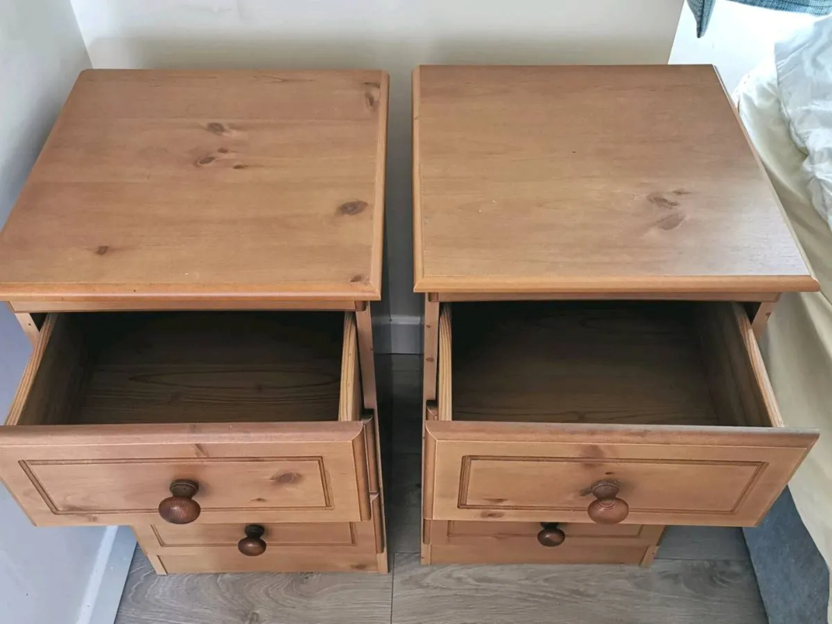 Bed side lockers - Image 2
