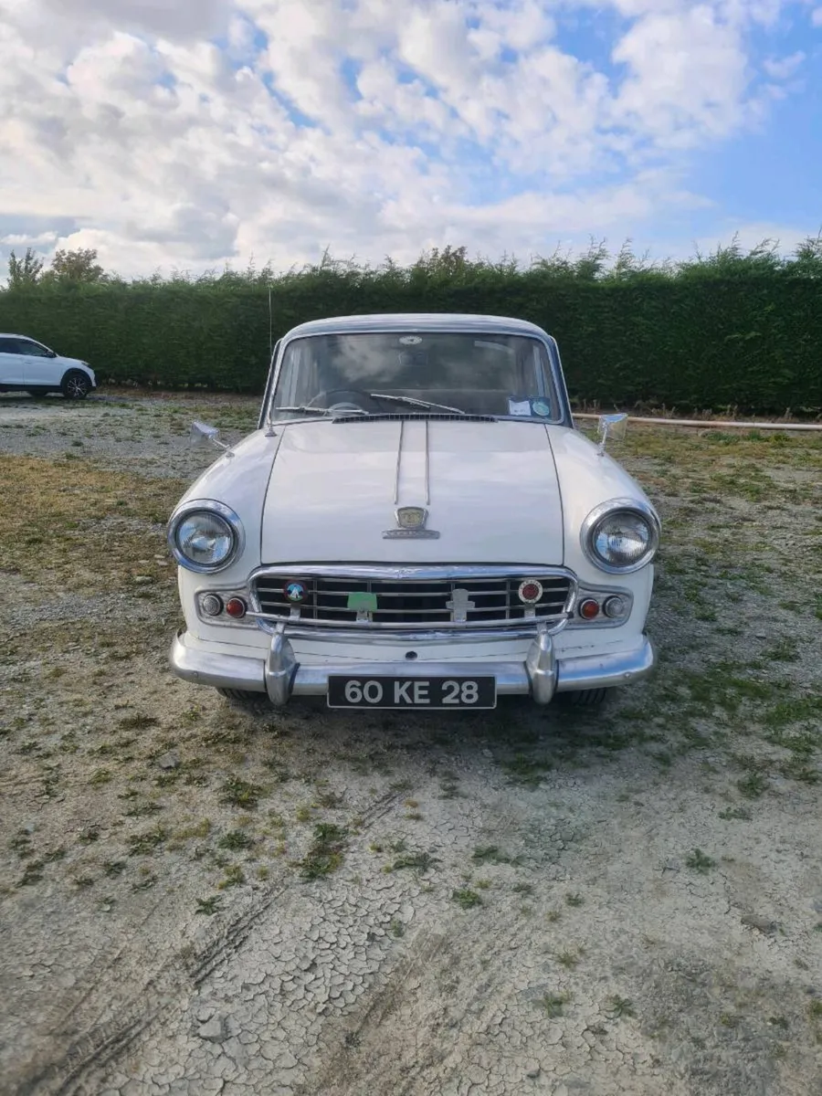 Standard Vanguard - Image 1