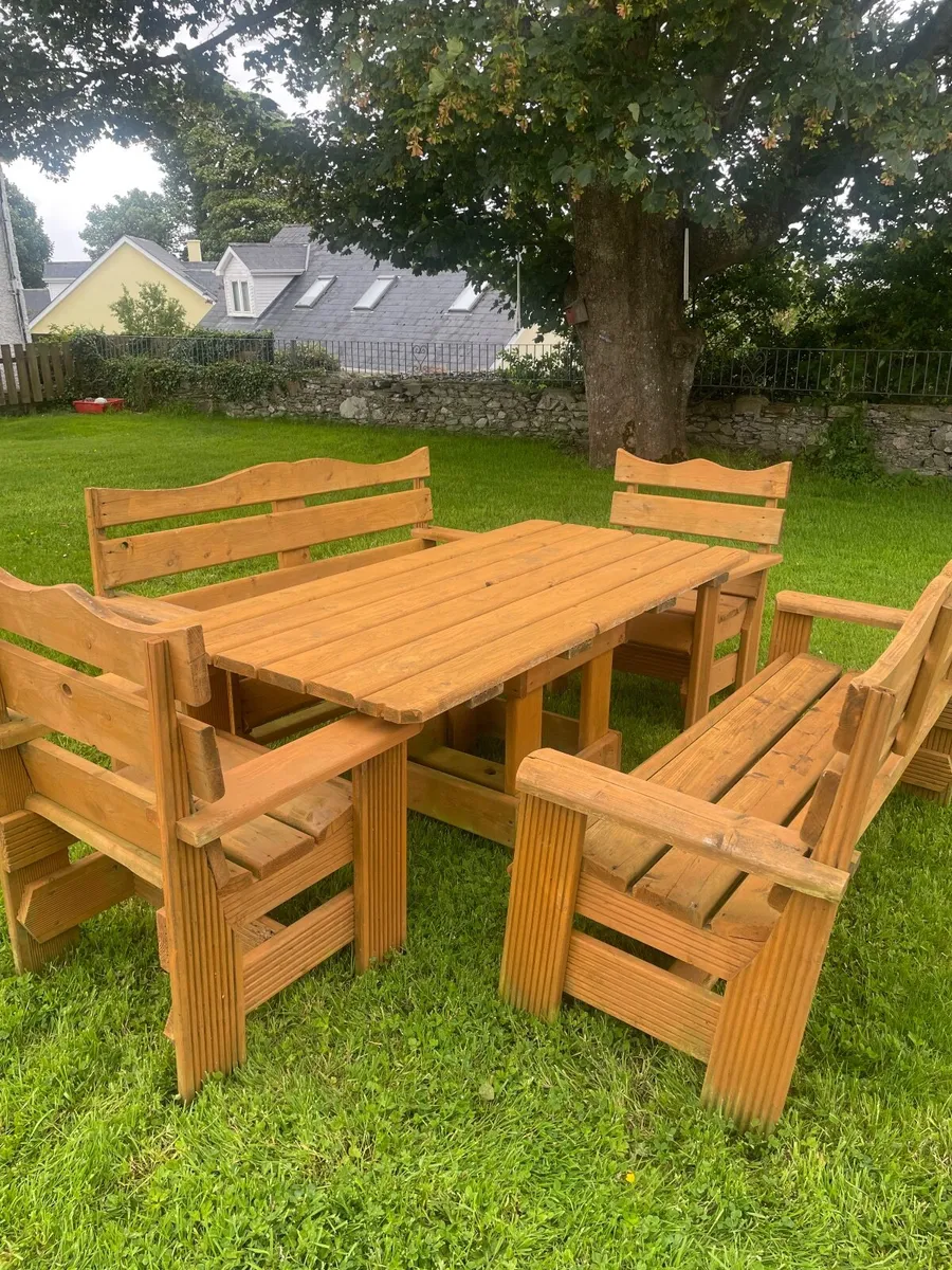 Garden Furniture - Image 1