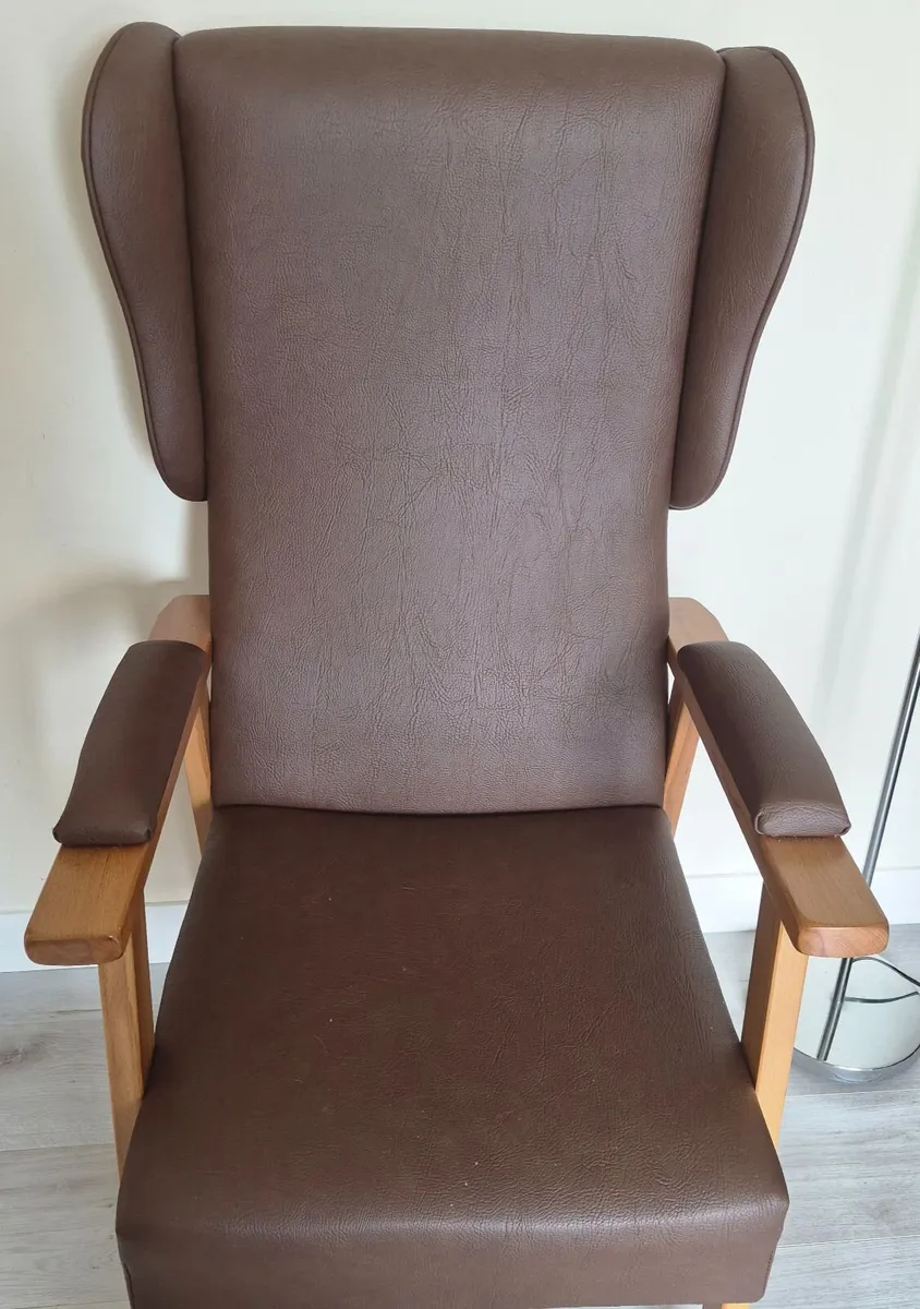 Orthopaedic Chair