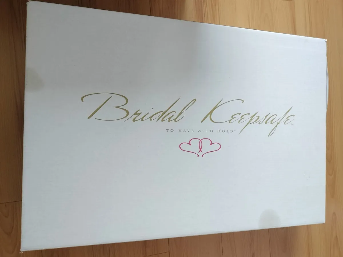 Wedding dress box - Image 4