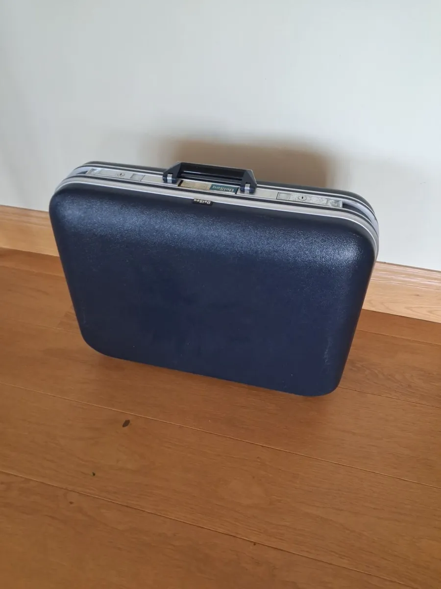 1970's DelSeu suitcase - Image 2