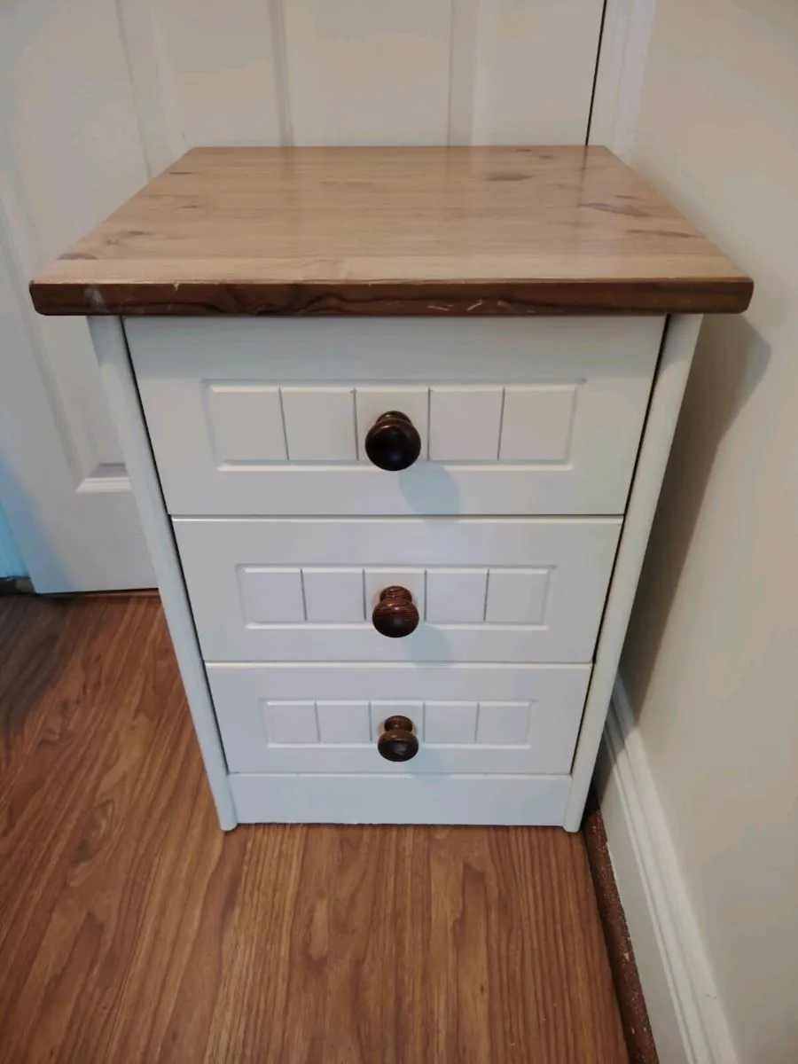 Bedside locker 3 drawers - Image 1