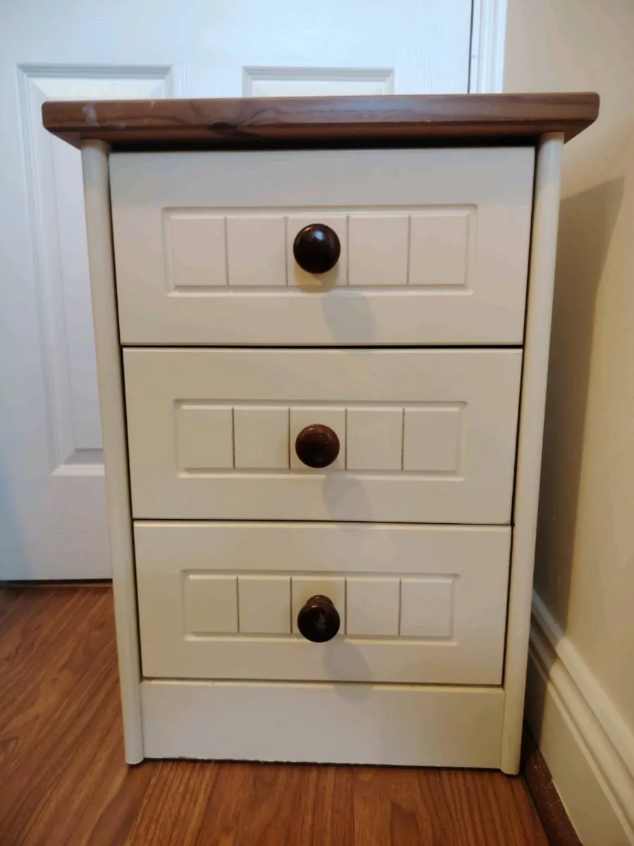 Bedside locker 3 drawers - Image 2