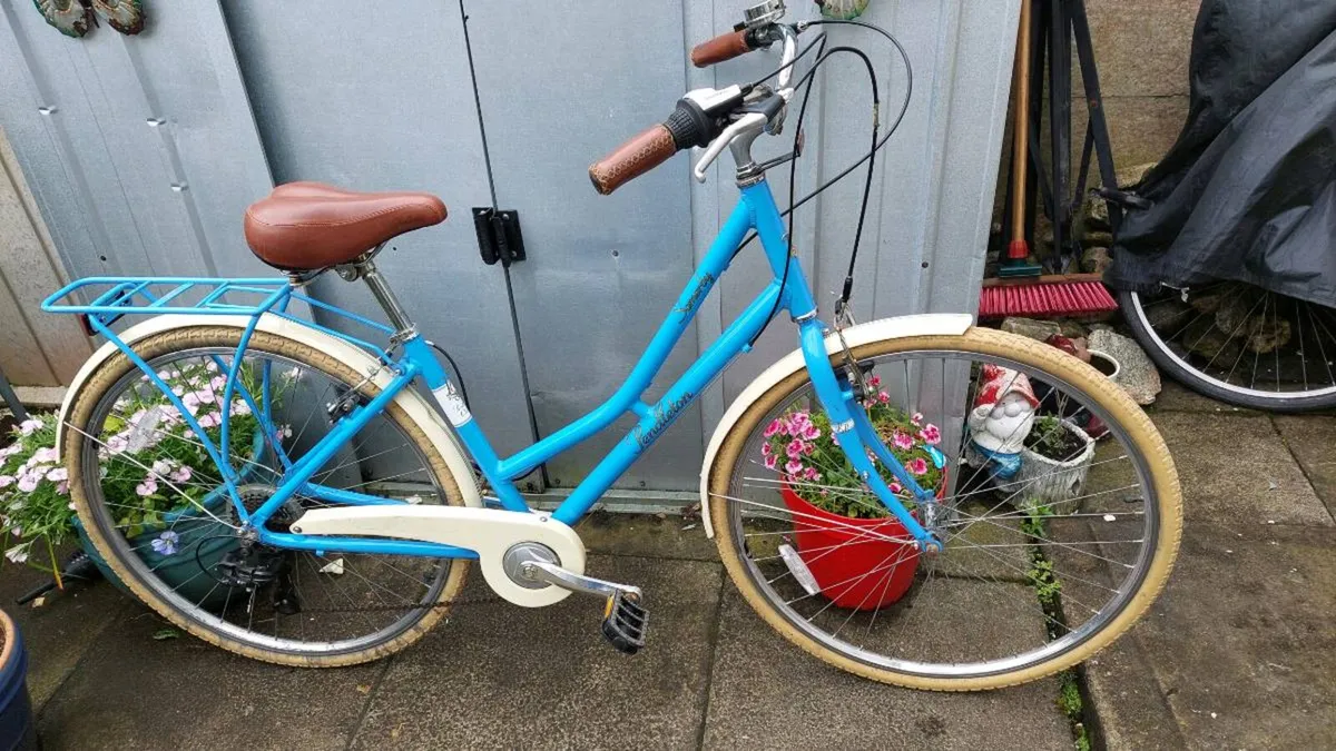 Pendleton Somerby City Bike - Image 1