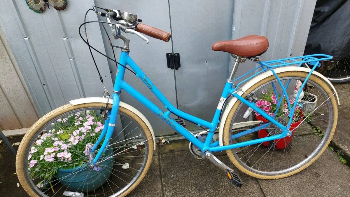 Pendleton Somerby City Bike - Image 2
