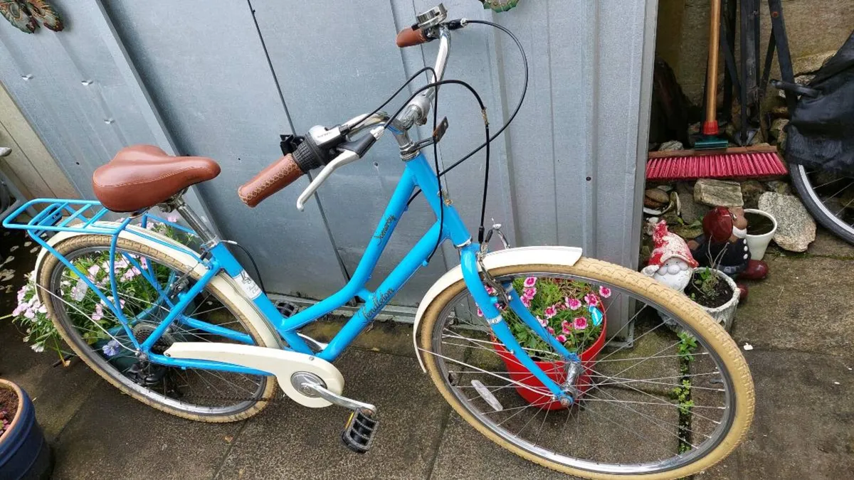 Pendleton Somerby City Bike - Image 3