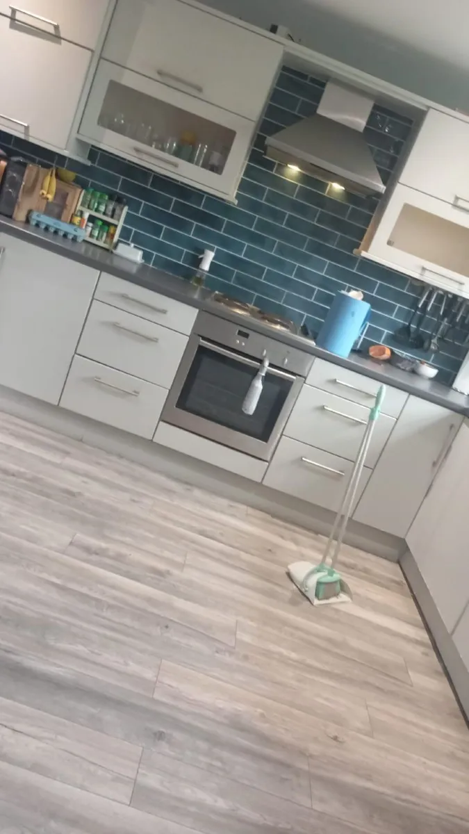 Kitchen - Image 1