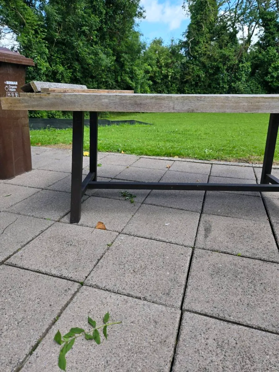 Garden dining table - Image 3
