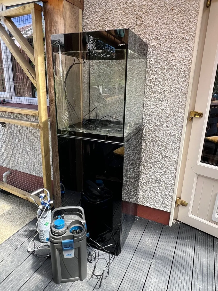 Aquarium for sale - Image 1