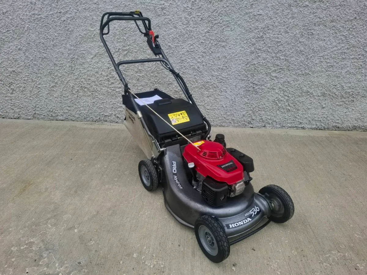 Honda pro HRH 536 lawnmower - Image 4