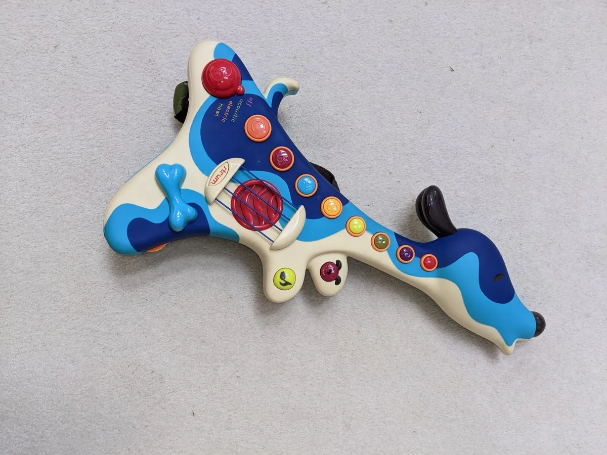 Toys - Image 3