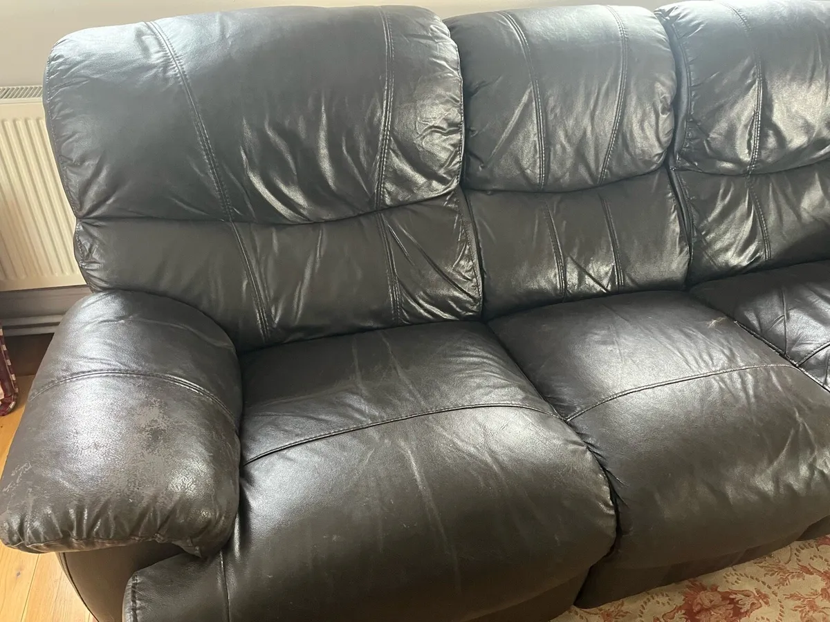 Couch - Image 3