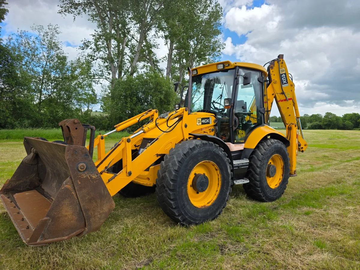 Large selection of jcb cat new Holland  terex - Image 2