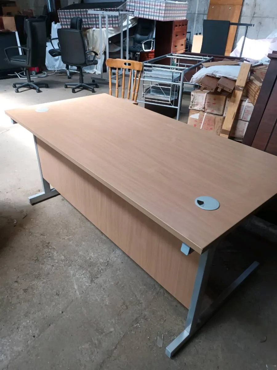 Office Desk - Image 1