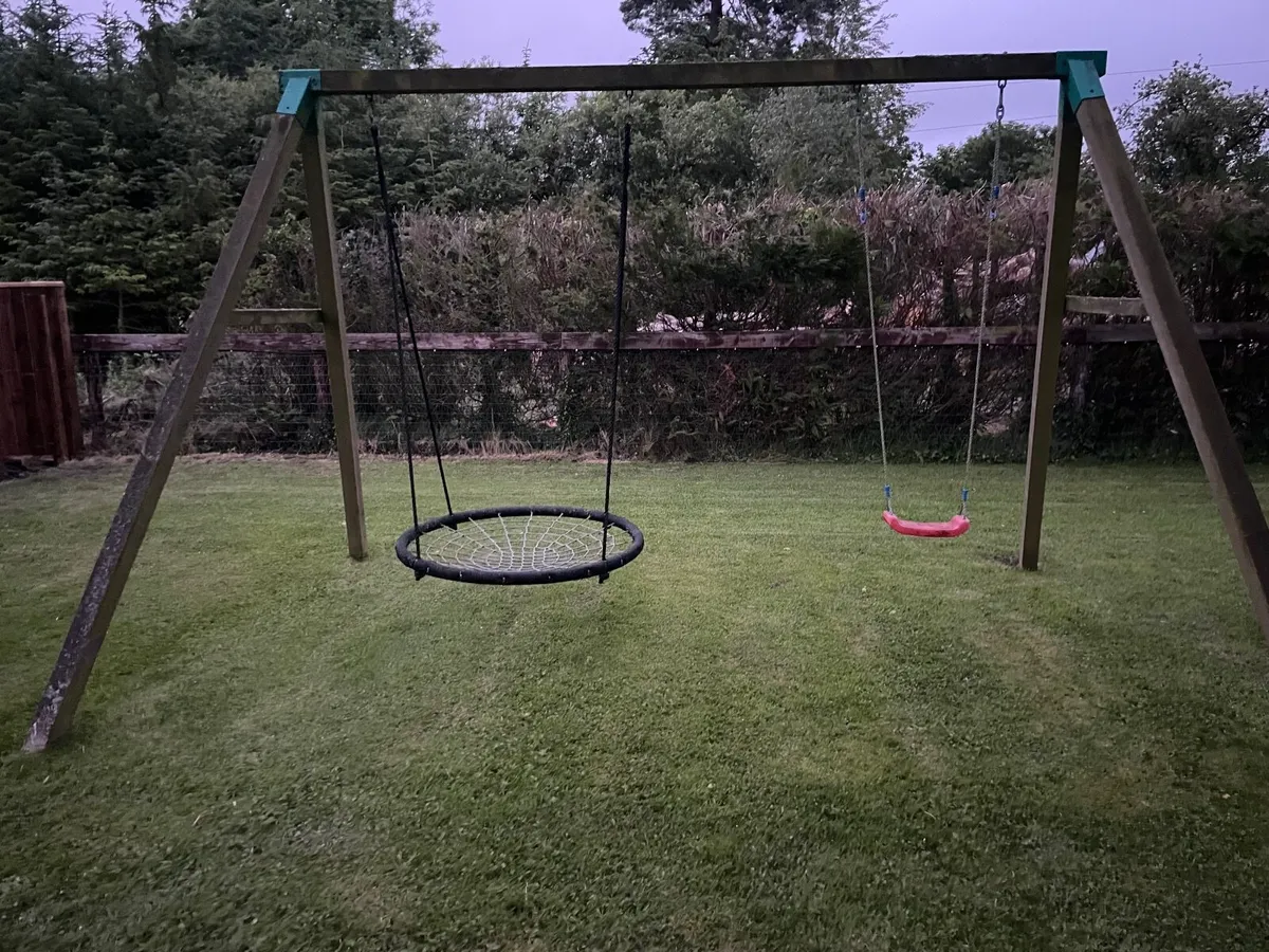 Swing - Image 1