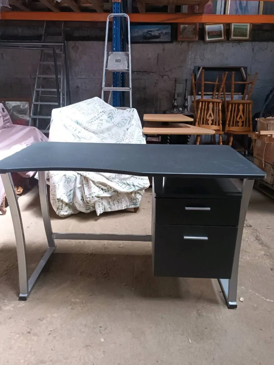Desk - Image 1