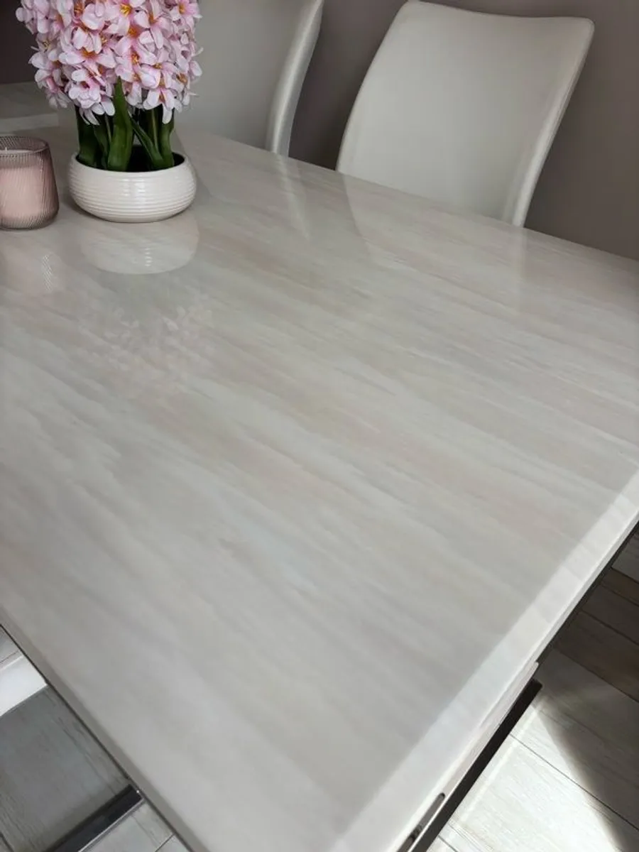 table - Image 2