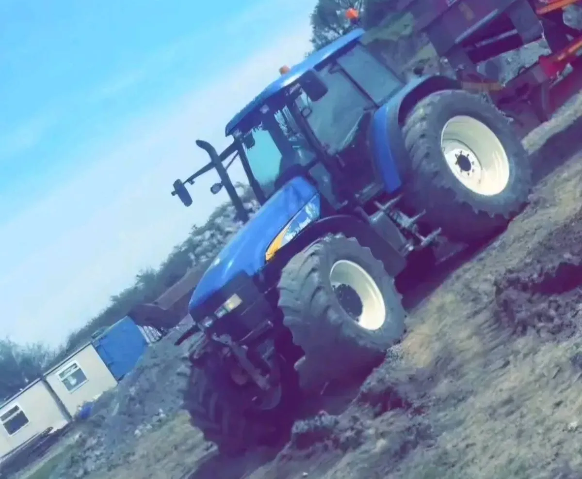 NewHolland TM155 RC 2006 - Image 2