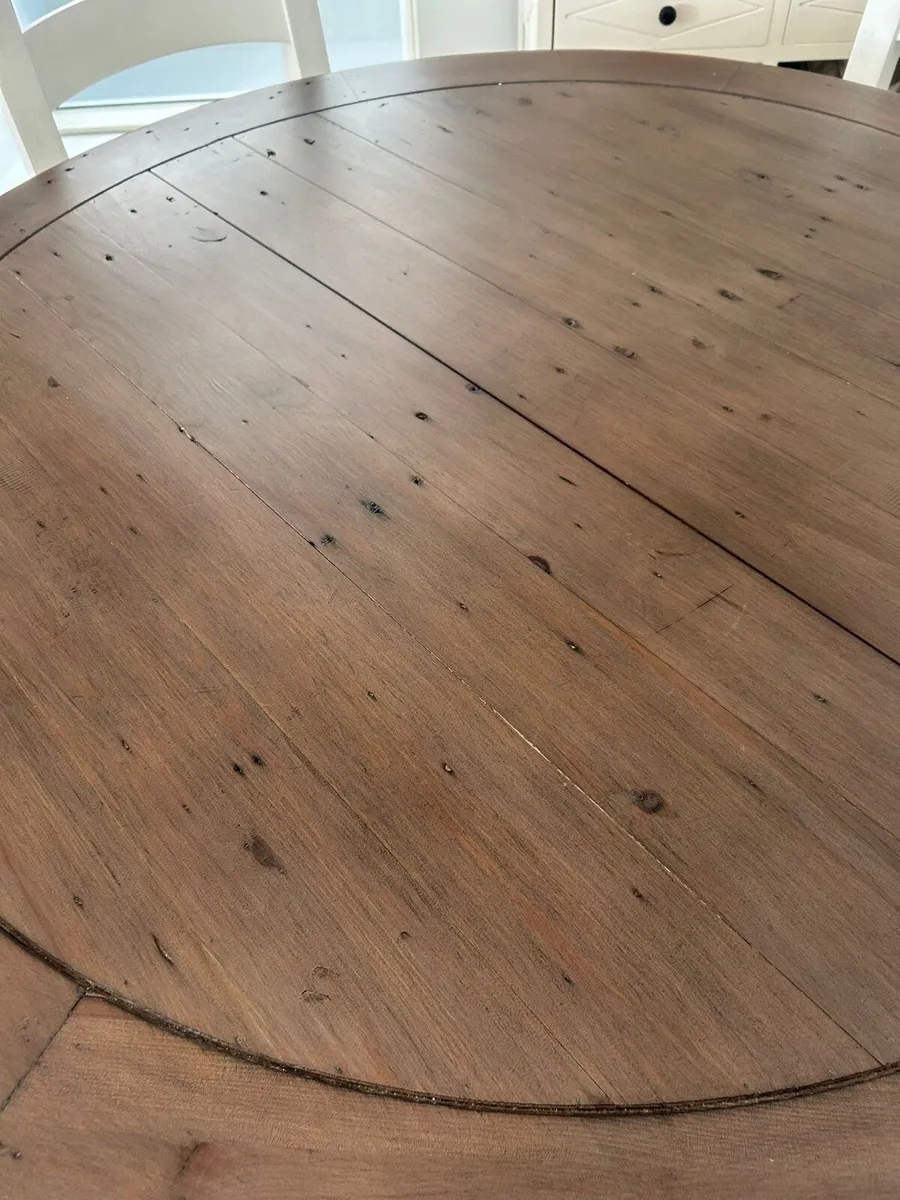 Solid wood dining table - Image 3